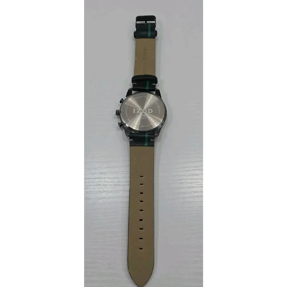 Mens Izod Watch Round Black Dial Black & Green Faux Leather Band New Battery 269